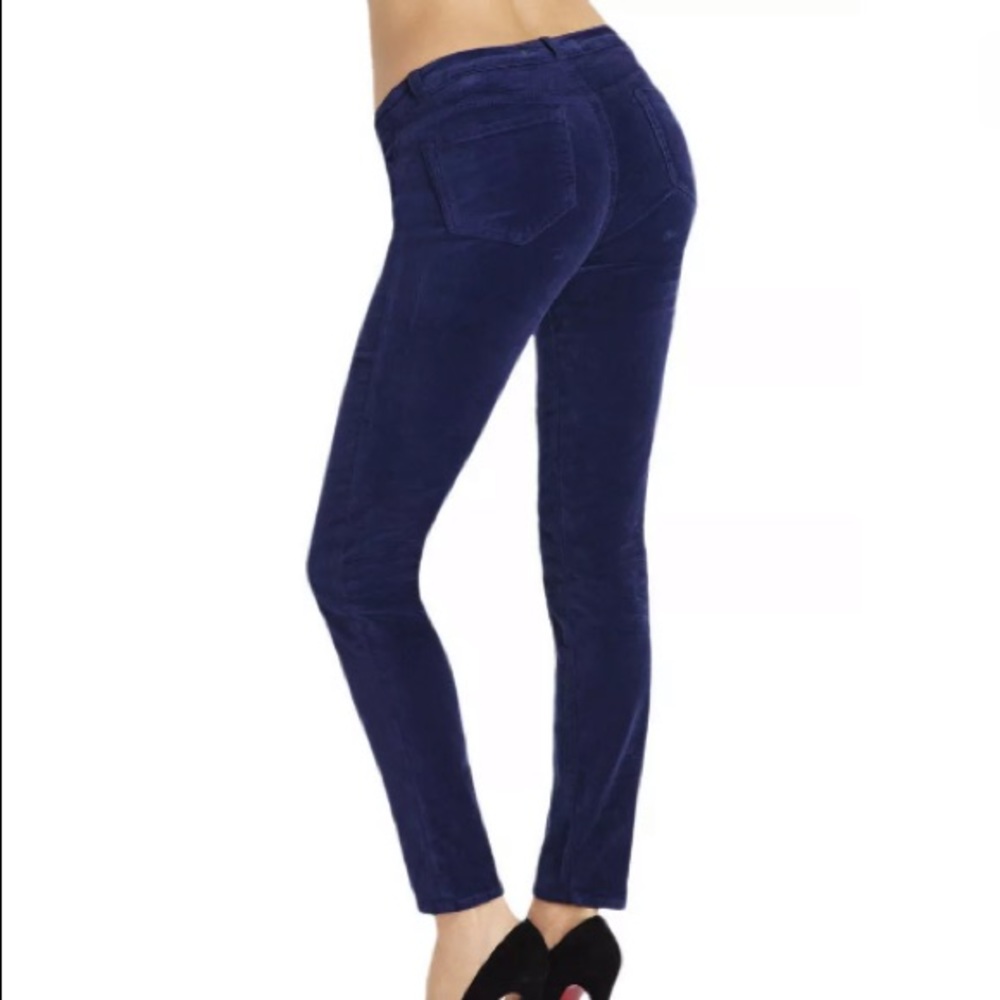 J BRAND SAPPHIRE BLUE VELVET SKINNY JEANS.
SZ 27